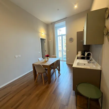 Apartment Domis Naples